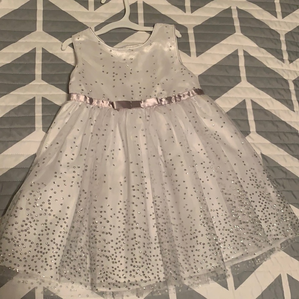 3T beautiful dress